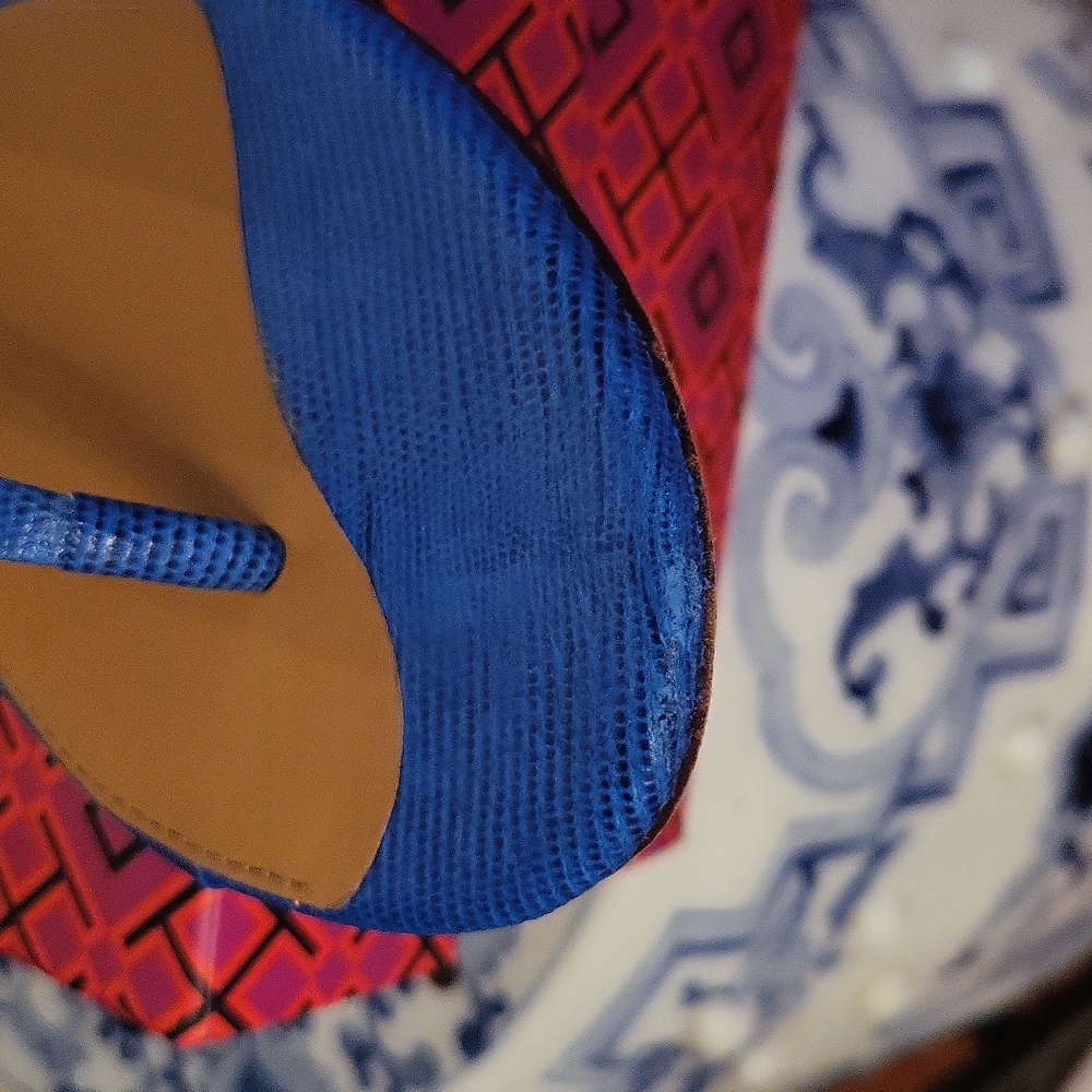 Sandals - Picture 4 of 4
